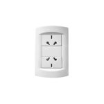 Linea armada doble toma binorma vertical 10A Sica Life [UM 15u | 15u | 90]